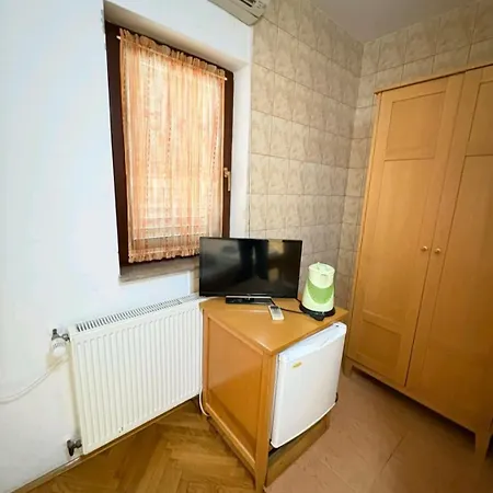 Nikolic 3 Guest house Budva